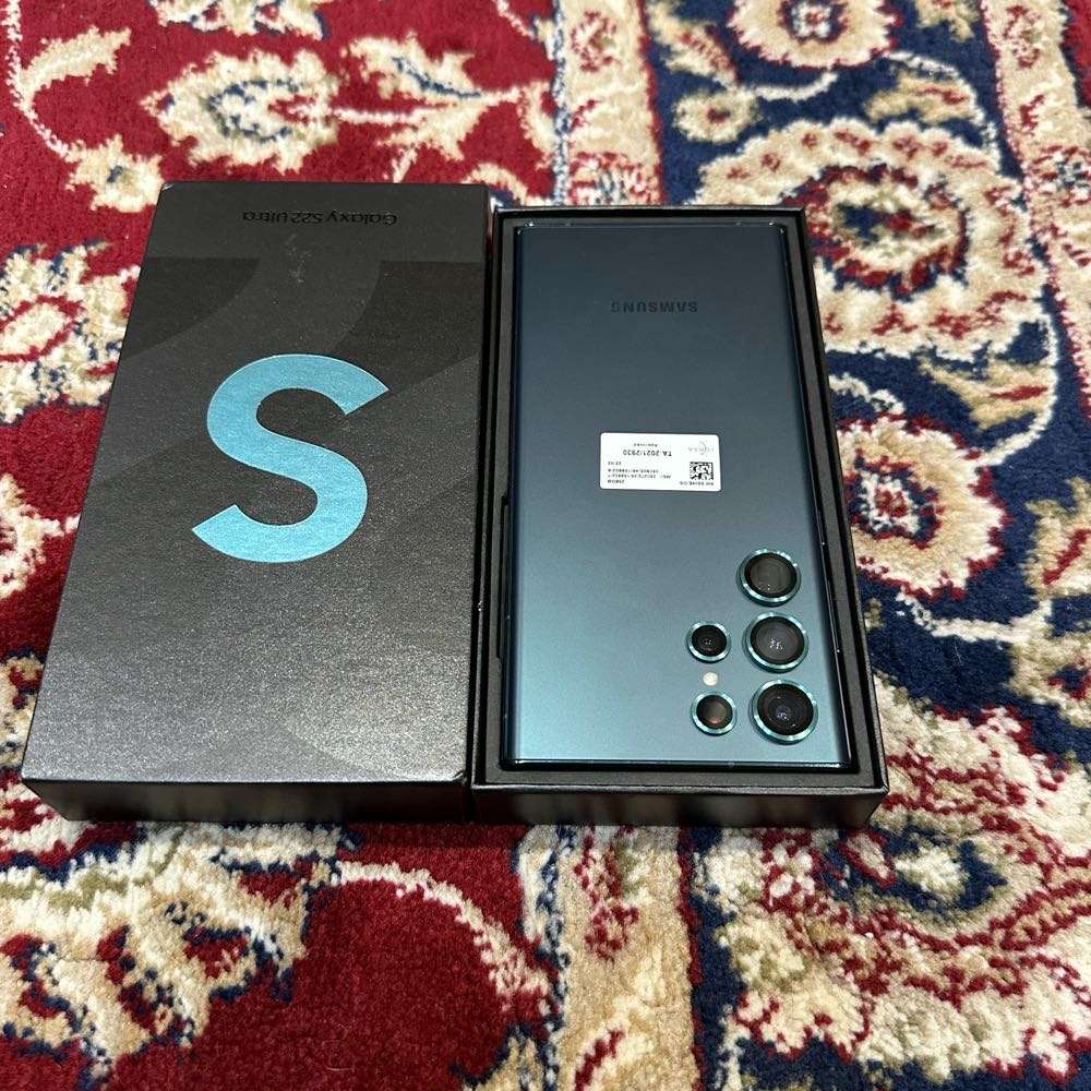 Samsung Galaxy S22 Ultra 256GB Dual Sim