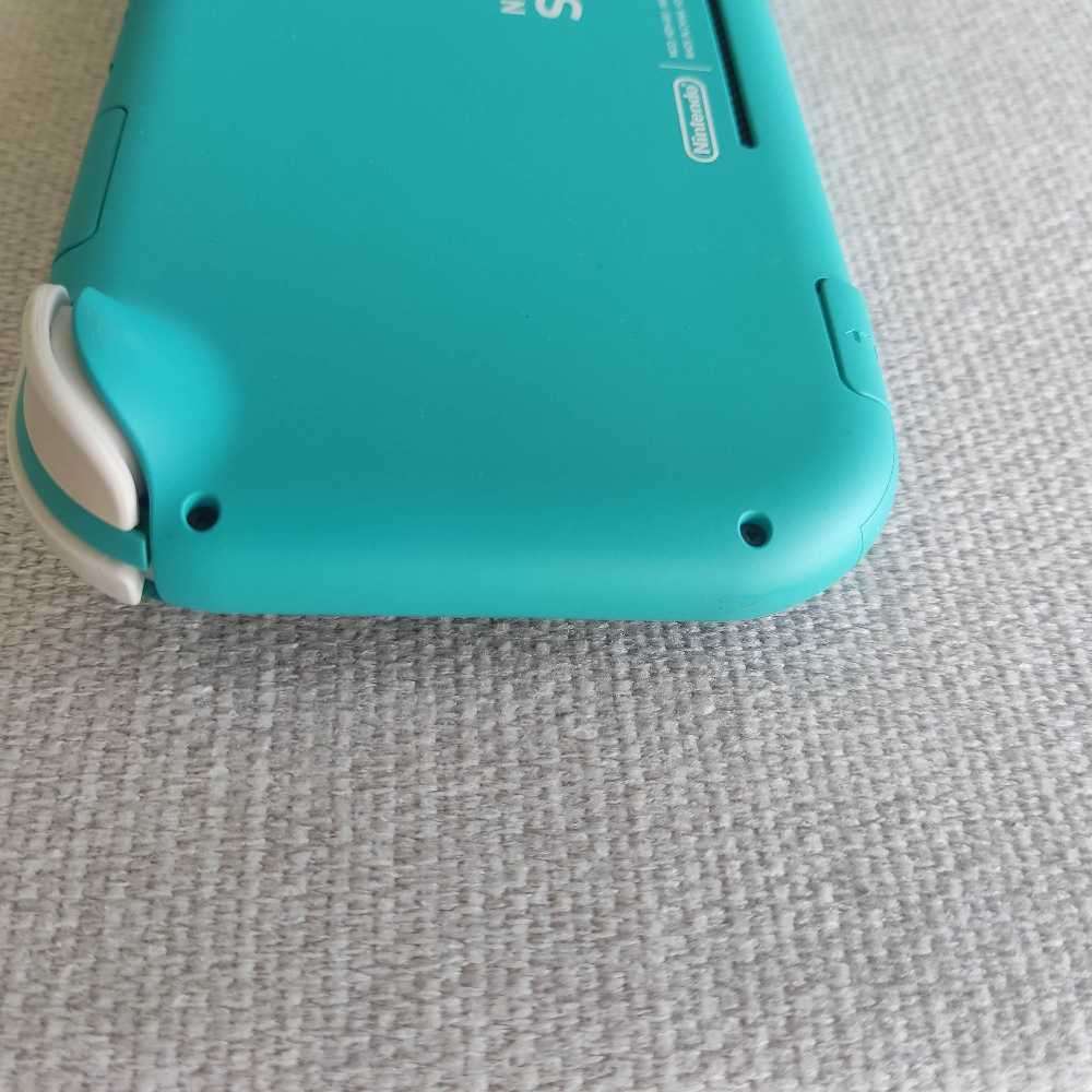 Nintendo Switch Lite console +box