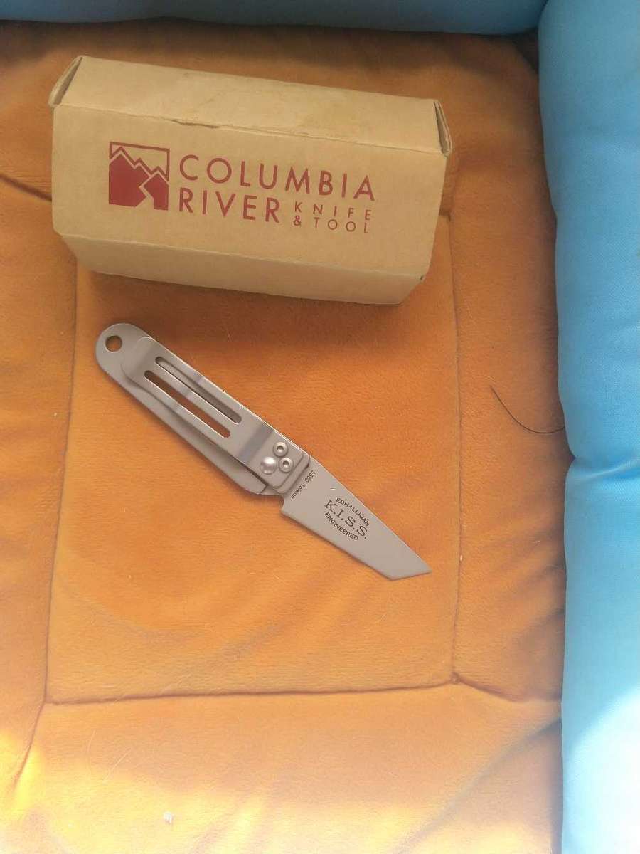 Knife K I S S Columbia River