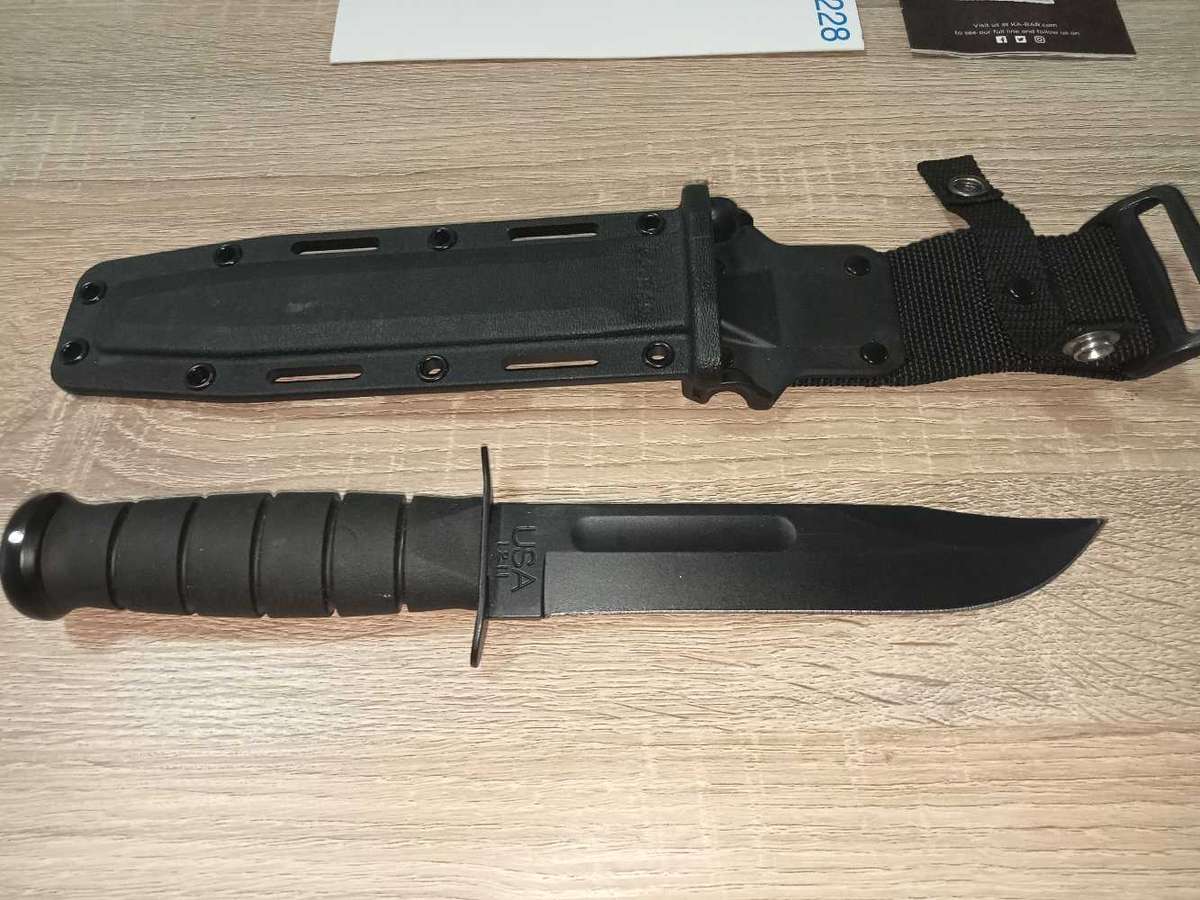 KABAR 1211 with sheath USA model