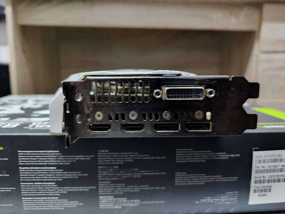 ASUS DUAL GTX 1070 8GB GDDR5