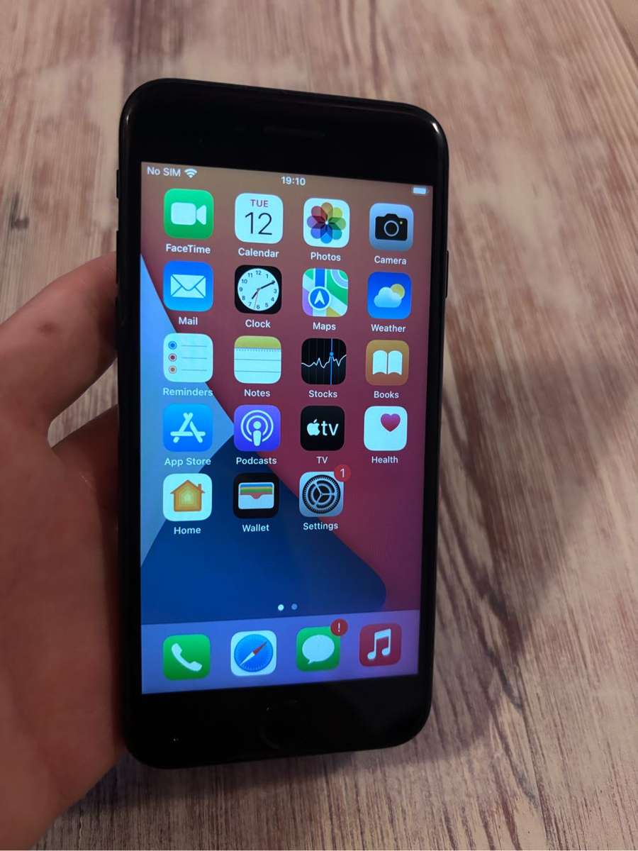 iPhone 7 in Great Condition