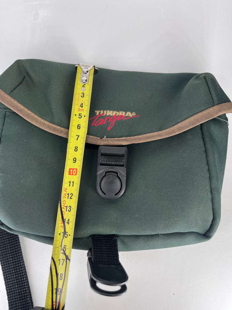 Tundra targa camera bag