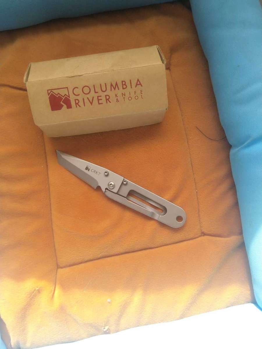 Knife K I S S Columbia River