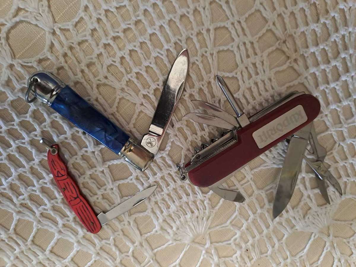 Knife lot