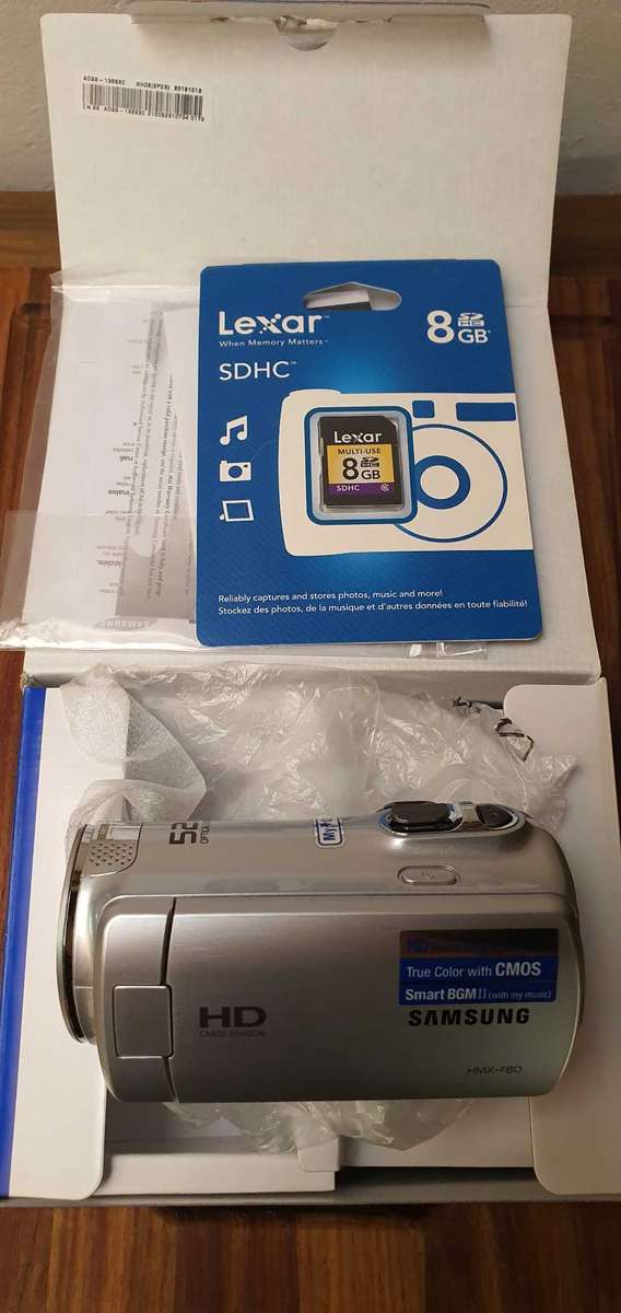 Samsung HMX F80 Digital Camera + Camcorder Case