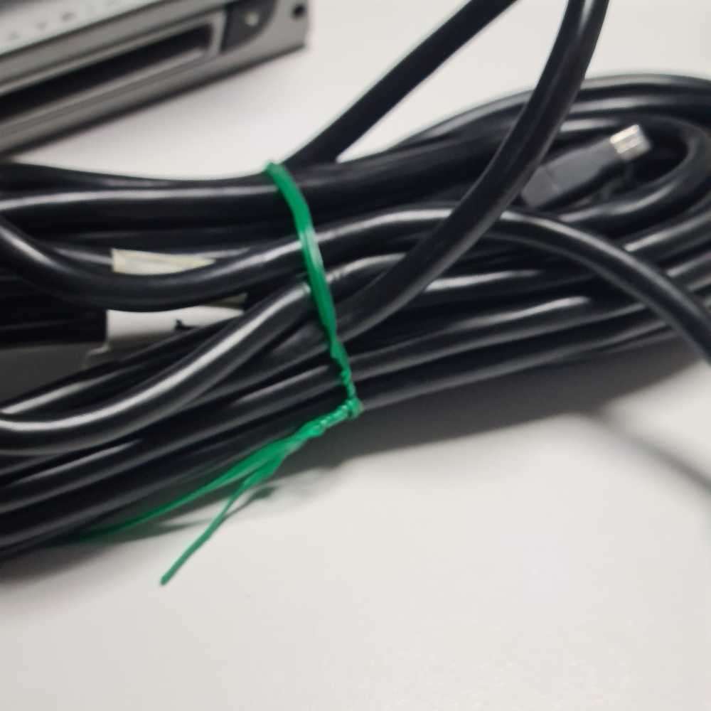 AUDIOVOXMM5050/18 Radio and Car Navigation system