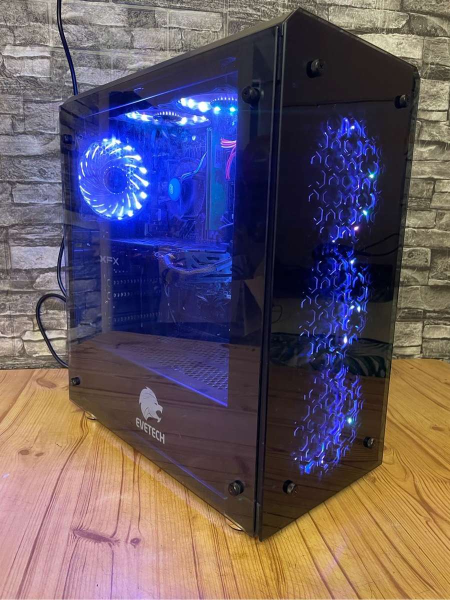 8Th Gen i7 Gamer**8GB graphics**20GB Ram**500GB SSS**Corsair VS550 Gaming PSU