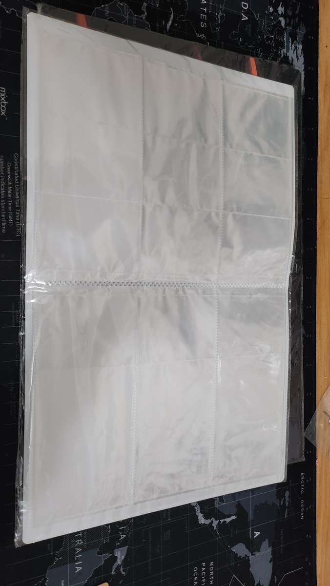 TRADING card binder/File - Large