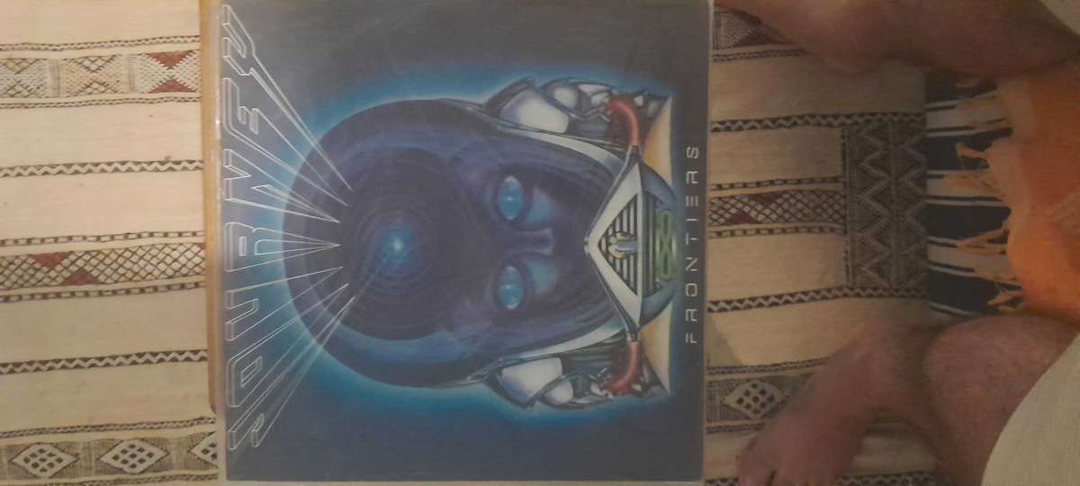 JOURNEY ON VINYL