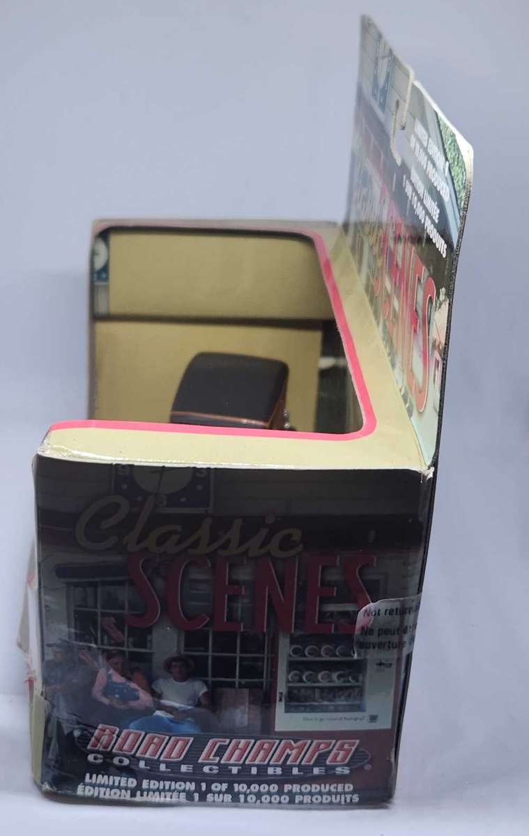 ONLY 1/10000 Don't miss out on this classic scene collectable