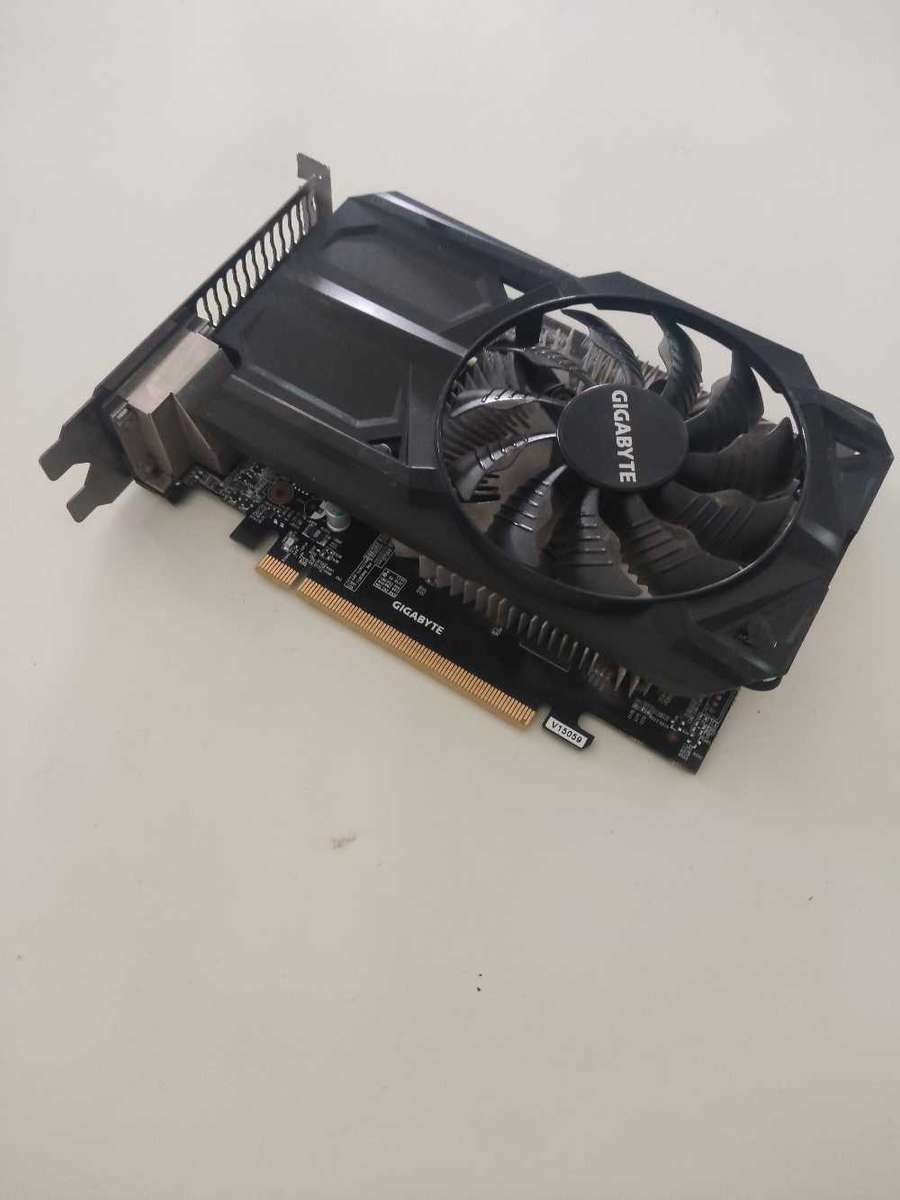 Gigabyte Geforce GTX950 2GB GDDR5 Graphics card**HDMi**6 Pin PCIE power needed