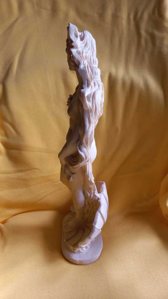 Vintage Birth of Venus statue/figurine