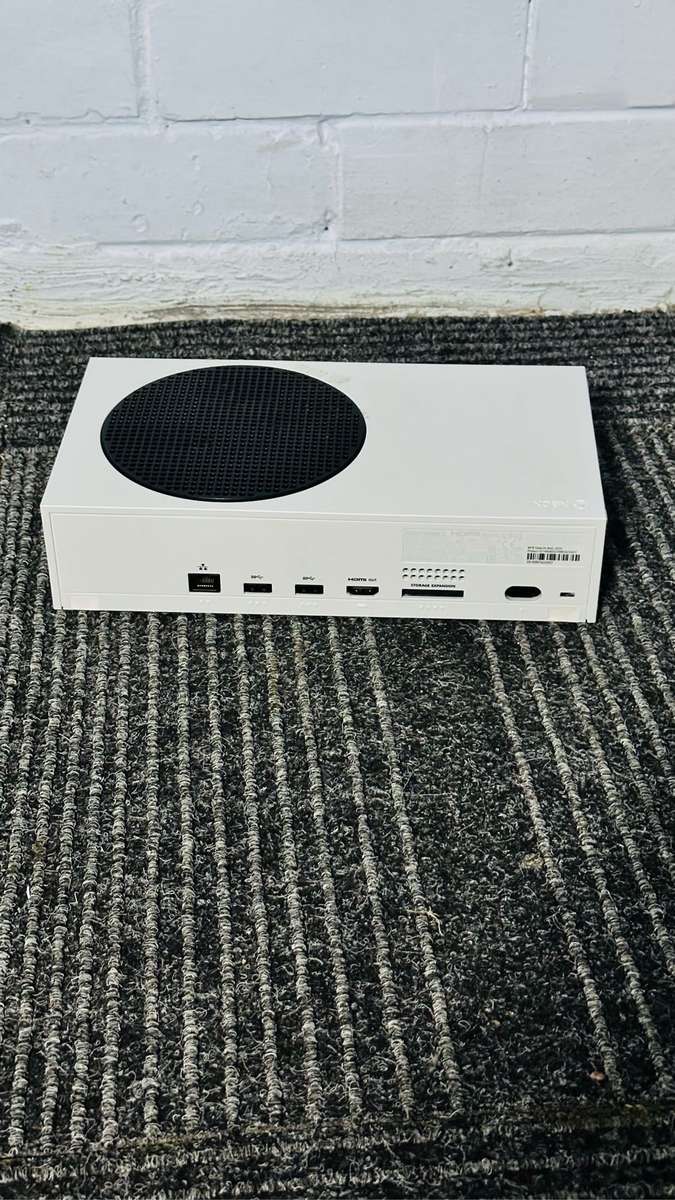 XBOX SERIES S 512GB + 6 GAMES