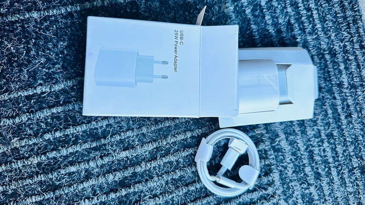 USB-C to Lightning Cable + USB-C Power Adapter 25w for Apple iPhone