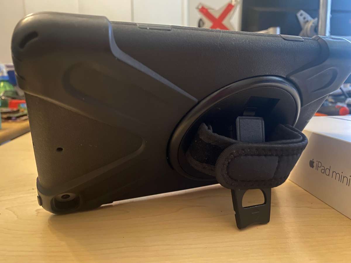 iPad Mini 4 (128GB Wi-Fi + Cellular)