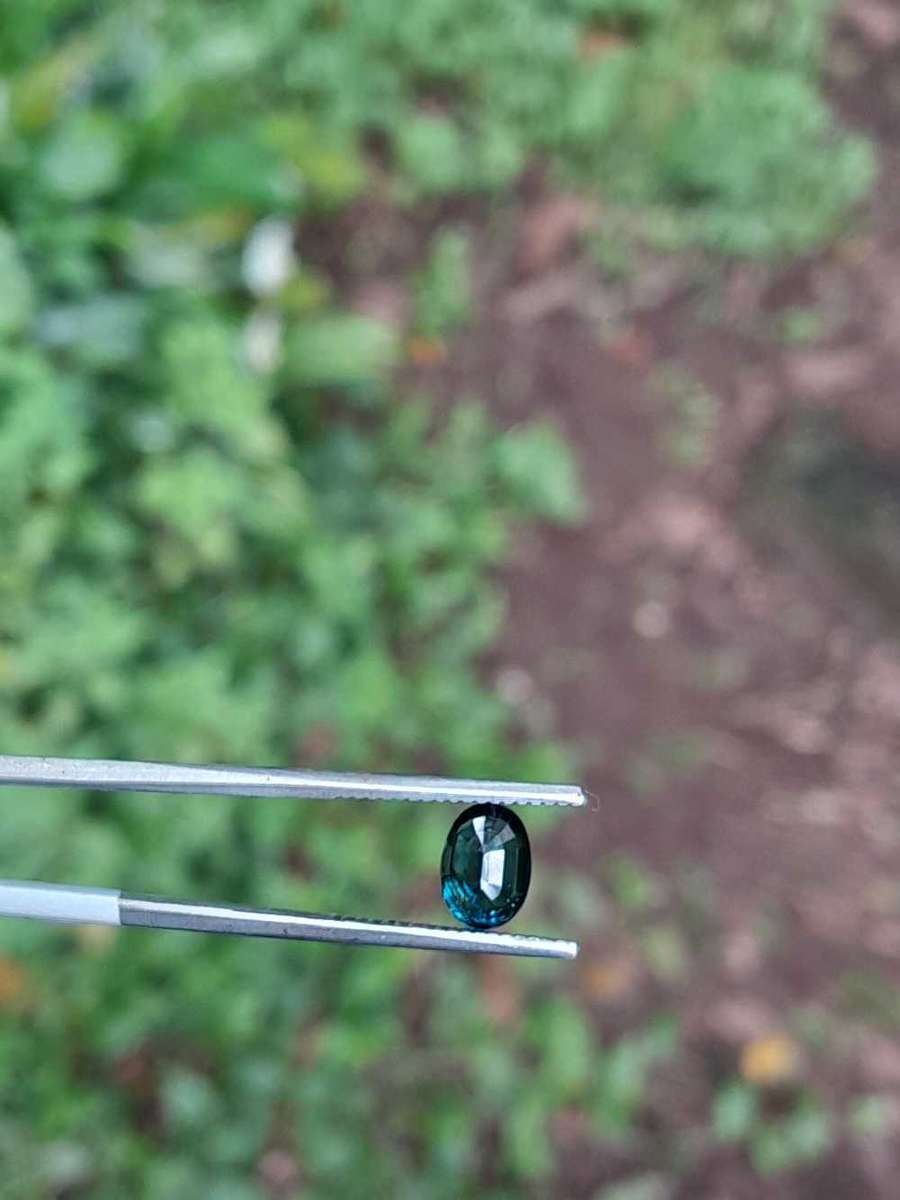 Natural 1.30 Ct Blue Sapphire