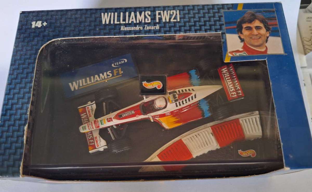 Set of 5 Hot wheels Racing models