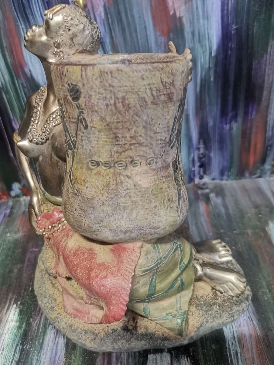 Beautiful African Art Statue