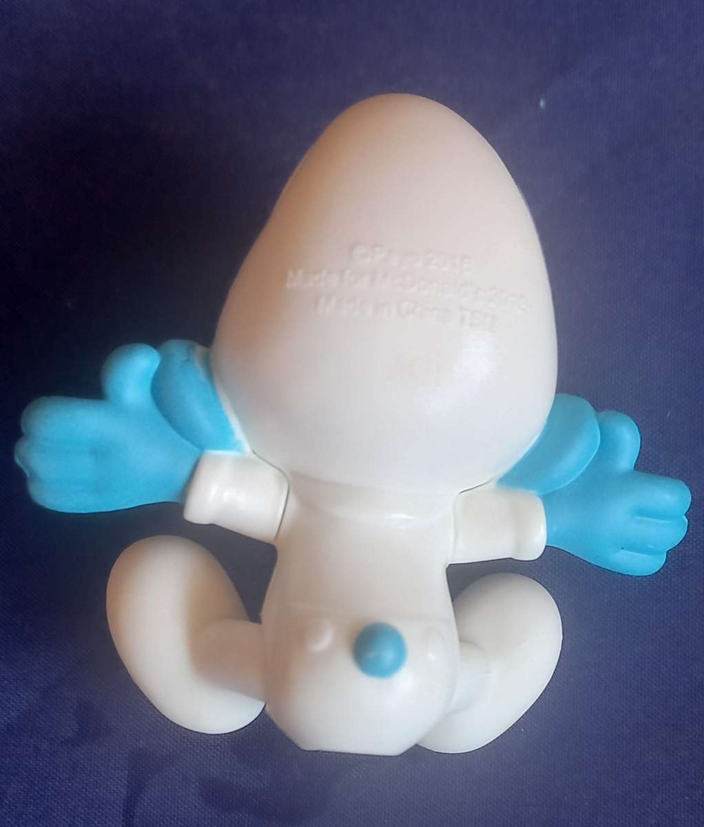 McDonalds toy - smurf