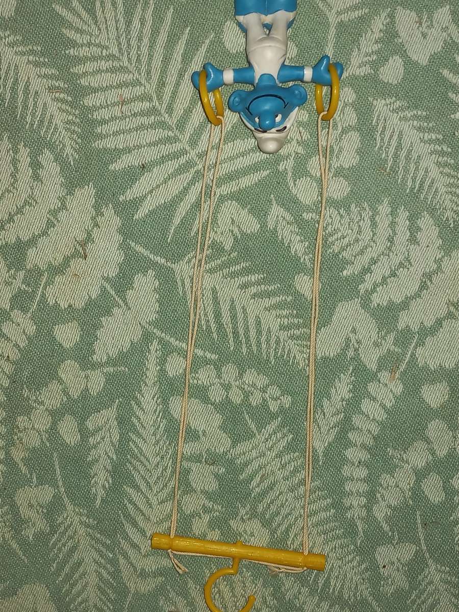 Vintage Smurf Gymnast