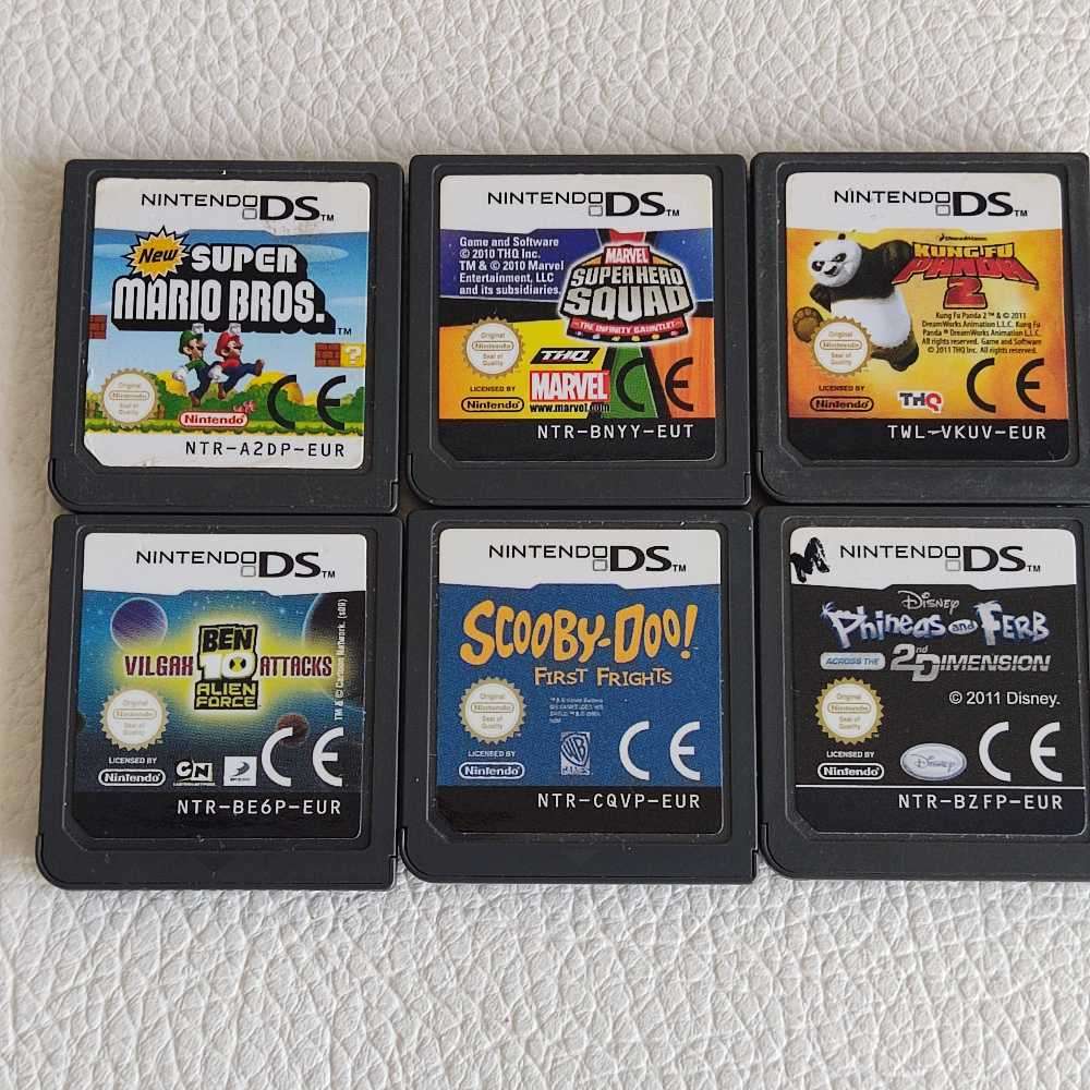 Nintendo Ds cartridge game bundle