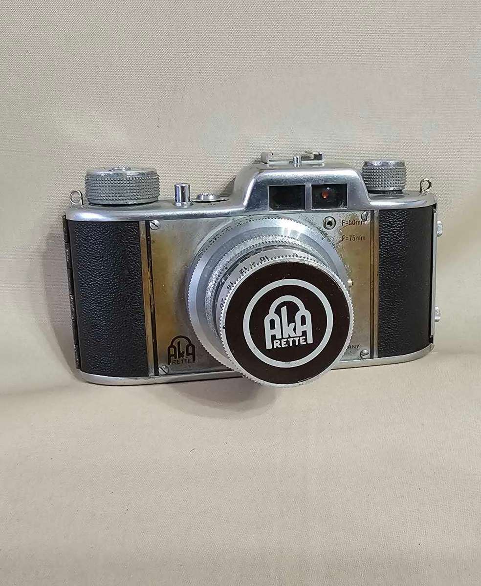 Vintage AKA AKARELLE Schneider Camera