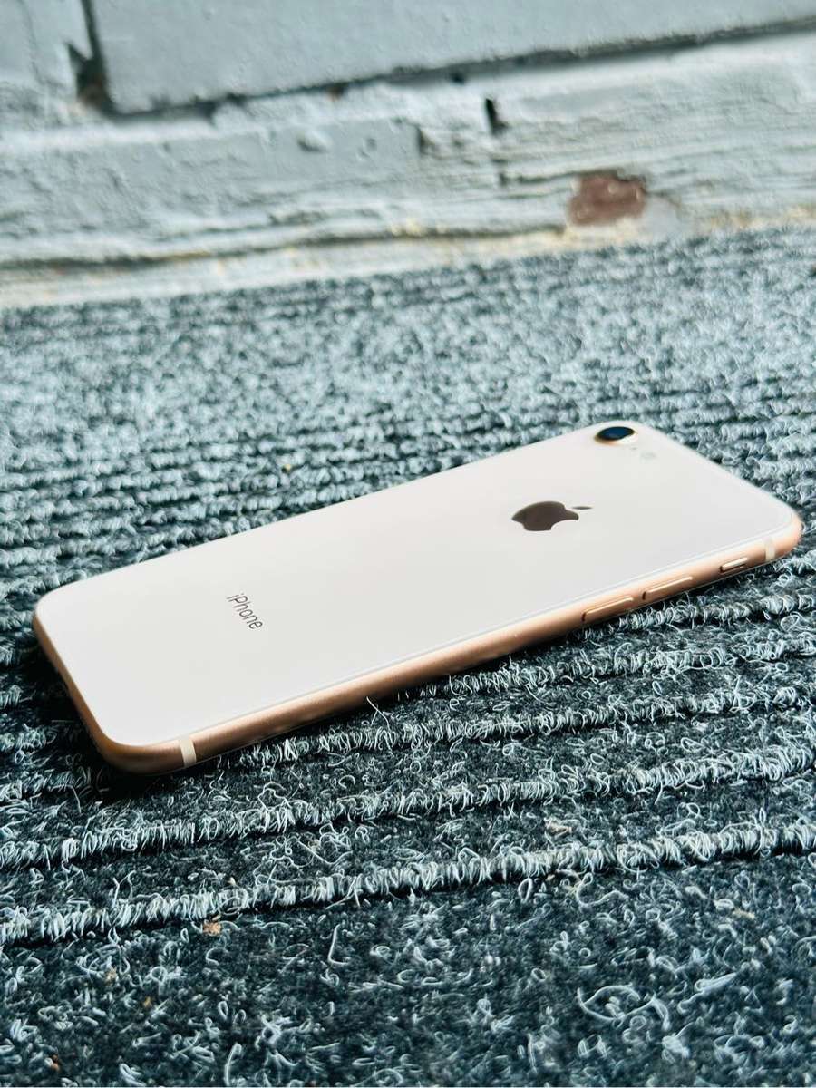 iPhone 8 64GB Gold - Certified Pre-Owned - Excellent Condition