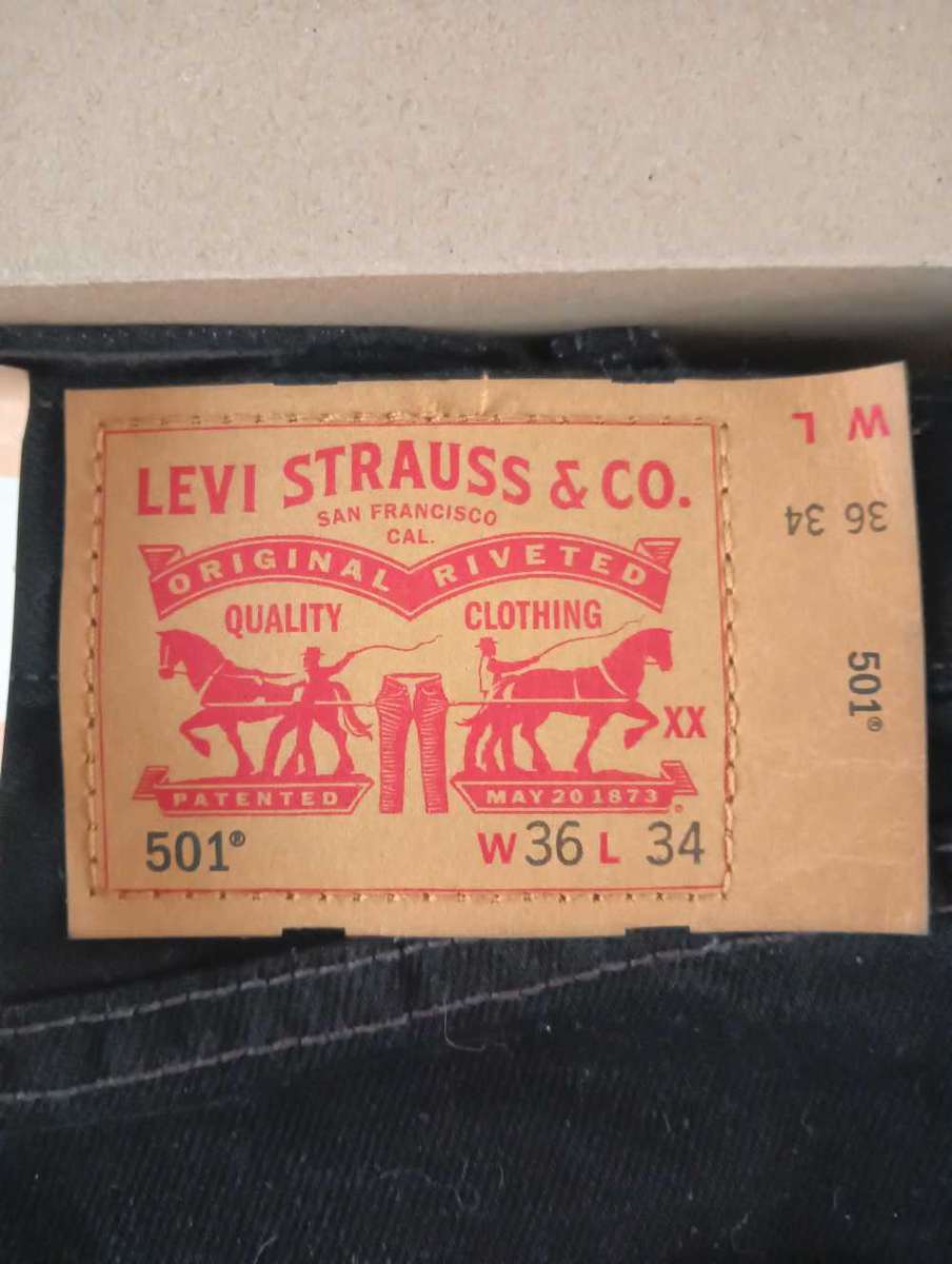36W 34L - Levi Strauss Black 501 Jeans