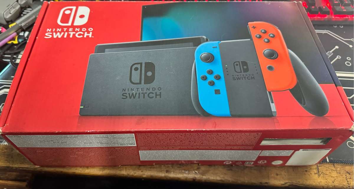 Nintendo Switch