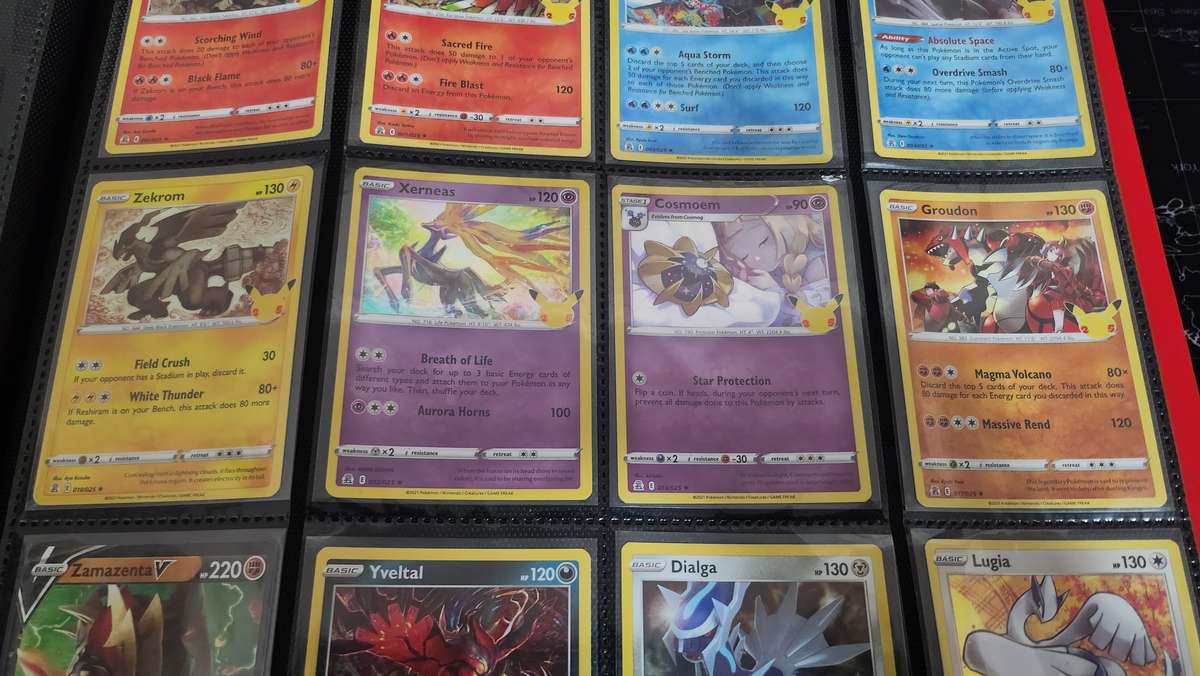 Pokemon 25th anniversary set card bundle