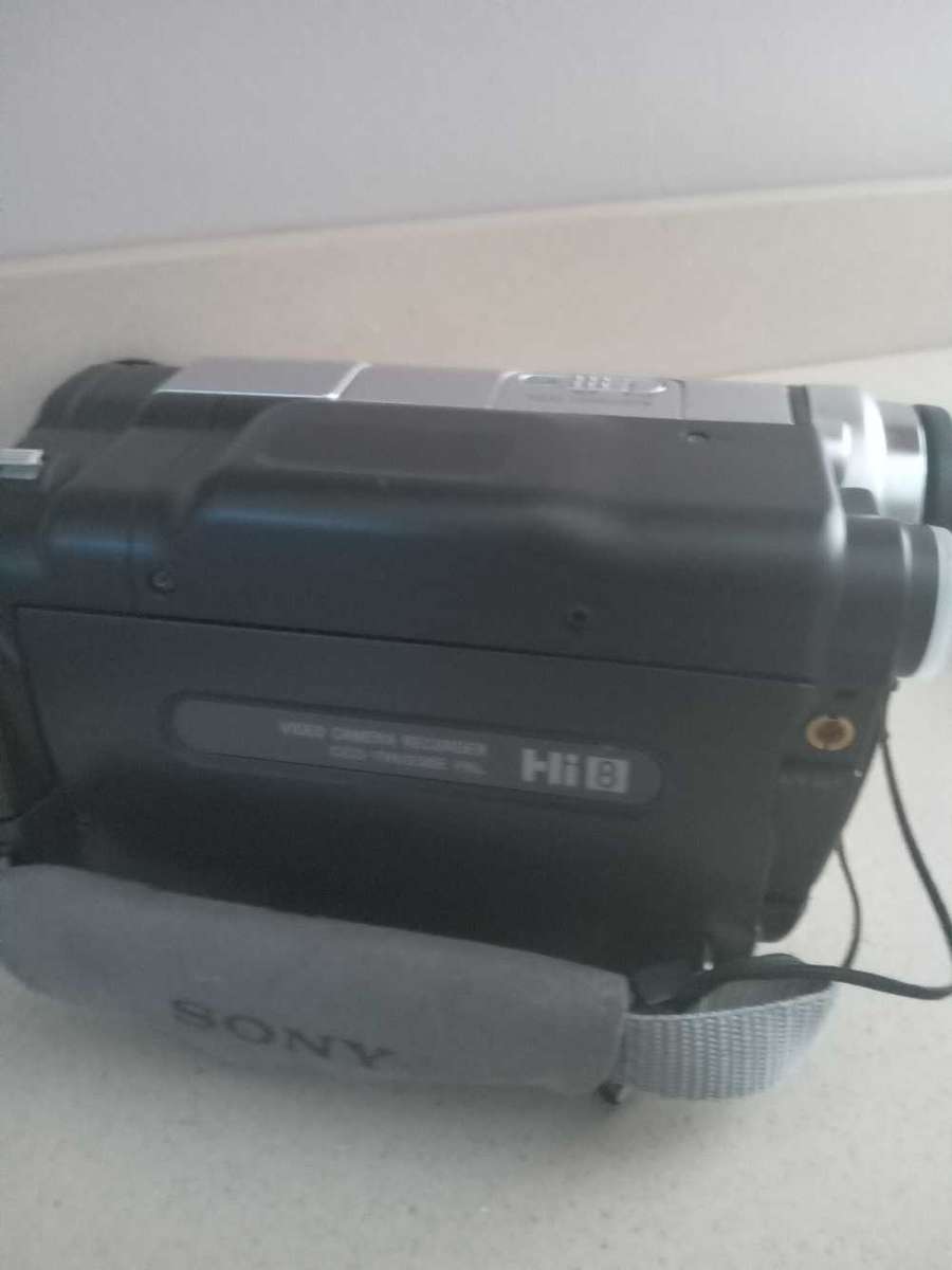 SONY CCD TRV 238 HANDYCAM HI8