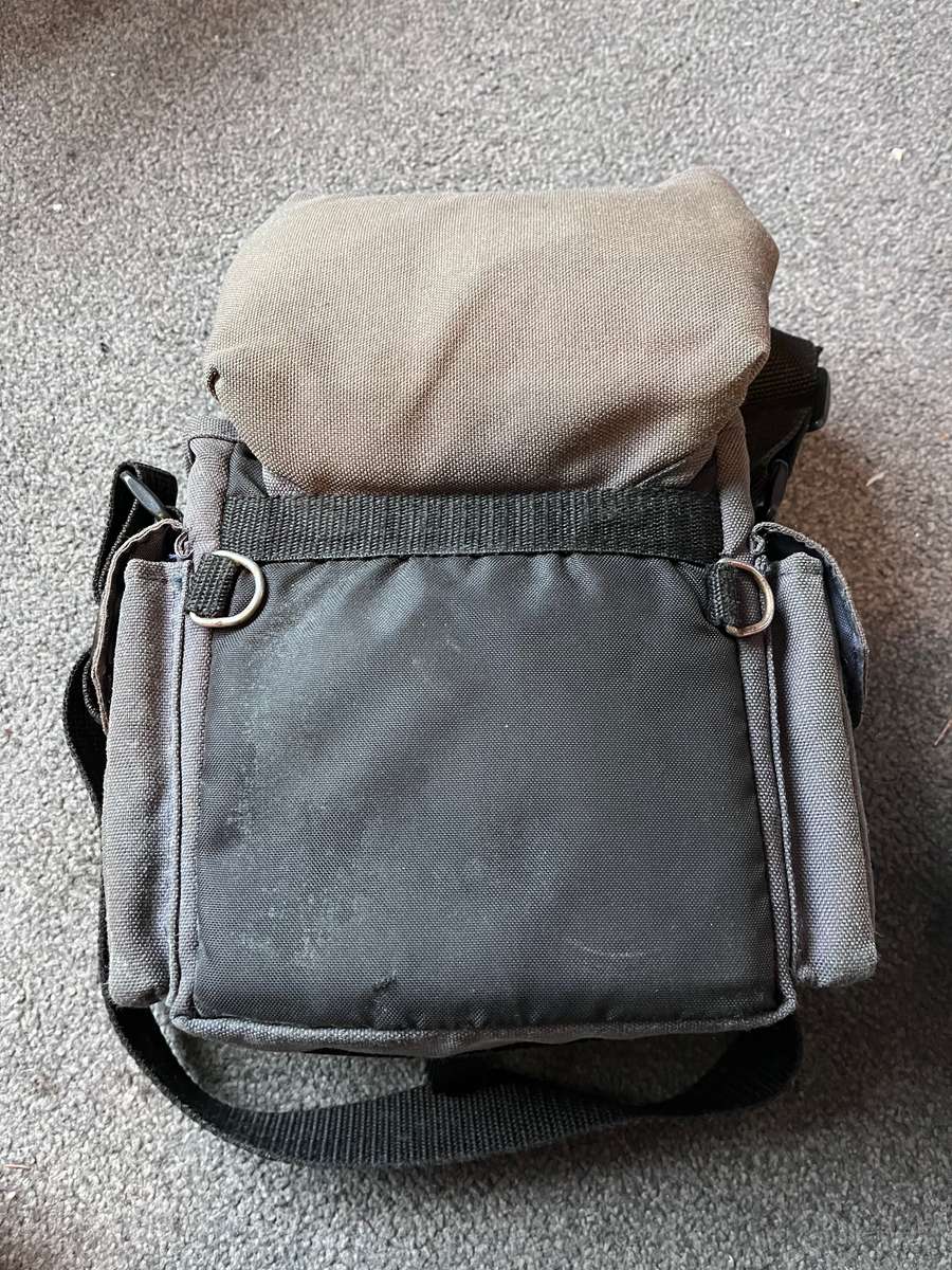 Camera bag no name