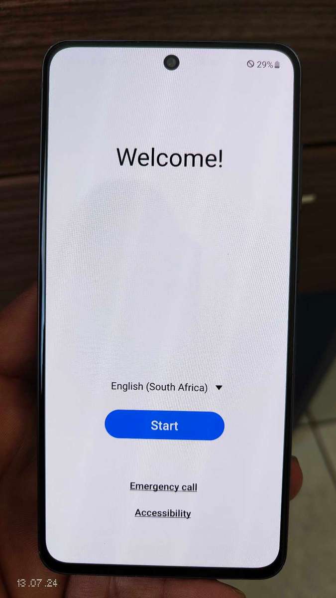 Samsung S21fe 128GB/6GB Dual SIM black colour (Pre Owned) ON SALE !!!!!