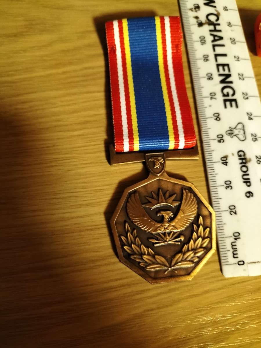 SAPS 10 Year Loyal Service Medal (Numbered 077364)
