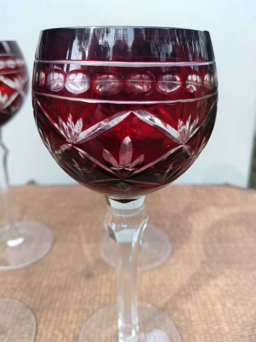 Set of 4x Ruby Red Wine  Crystal Glasses