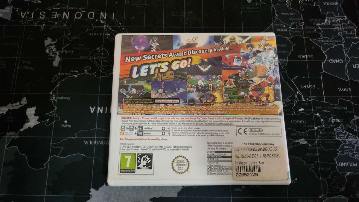 3DS Pokemon UltraSun game + promo card