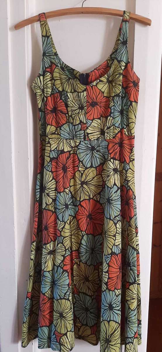 Amanda Laird Cherry linen dress