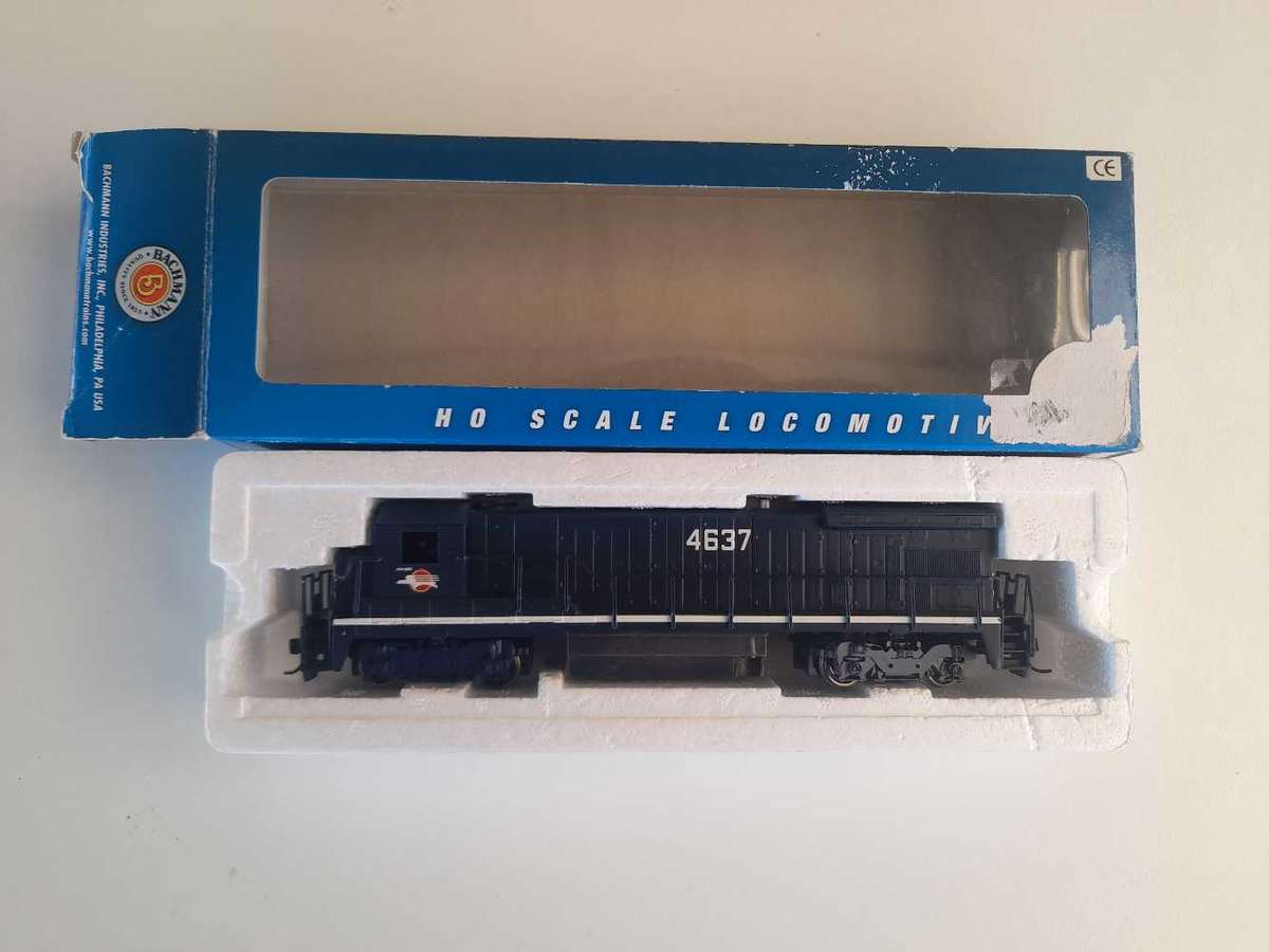HO BACHMANN DIESEL LOCOMOTIVE GE 830-7