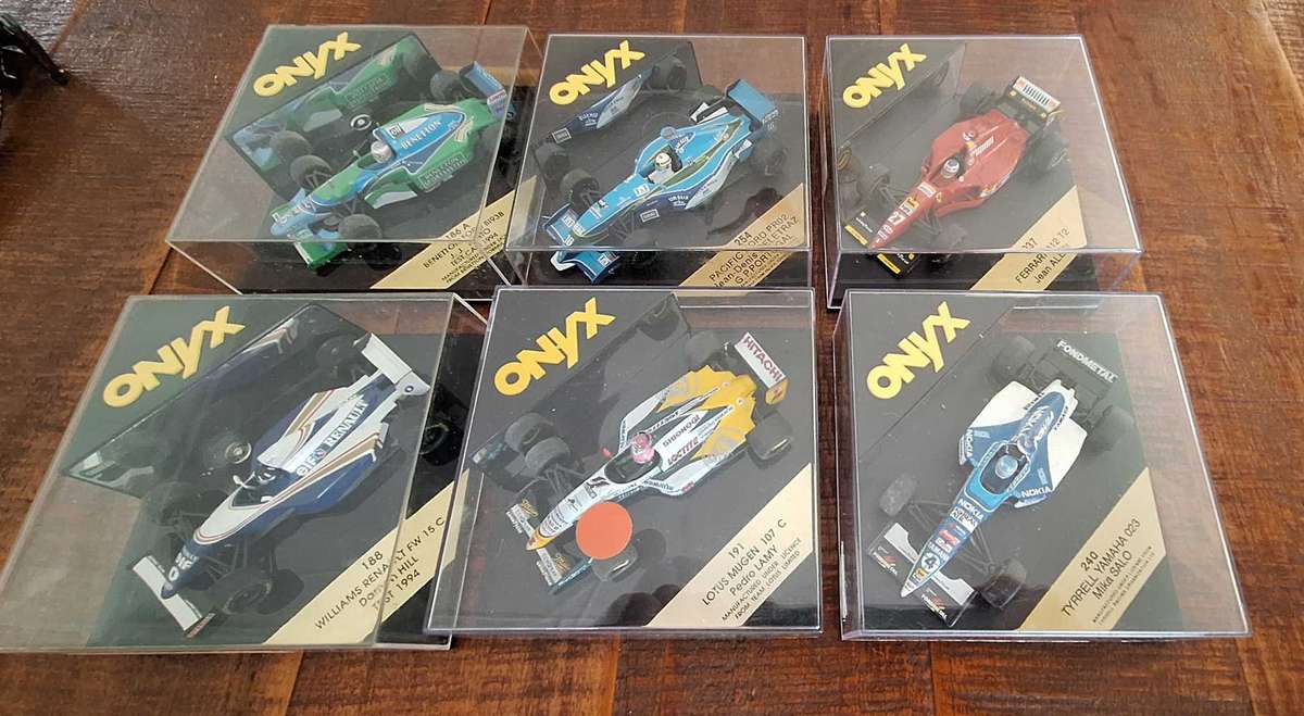 Set of 6x Onyx model cars