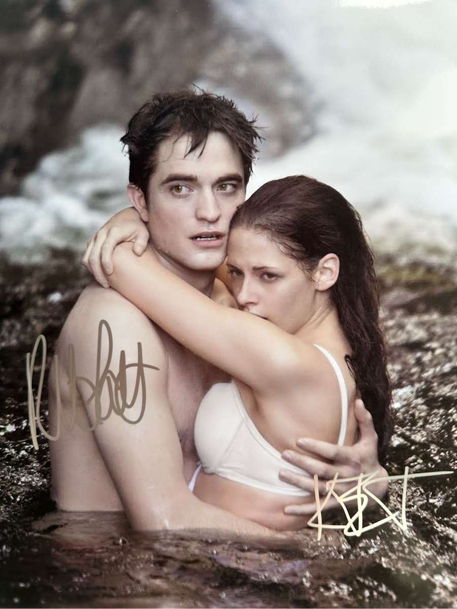 AUTHENTIC DUAL TWILIGHT AUTOGRAPH - WITH COA