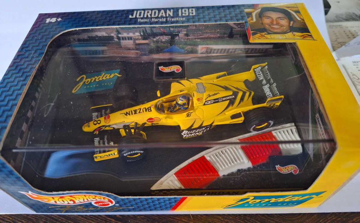 Set of 5 Hot wheels Racing models