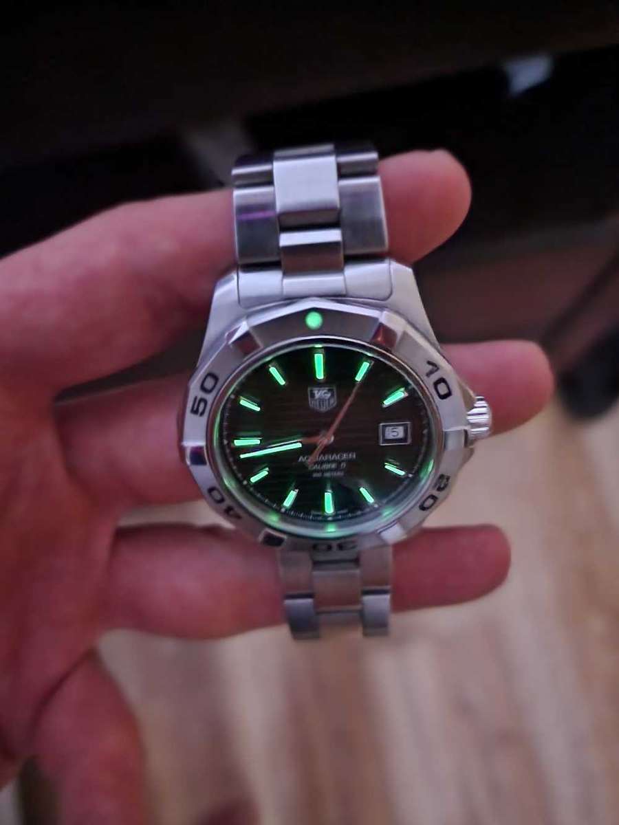 Tag Heuer Aquaracer Black dial 300m Calibre 5