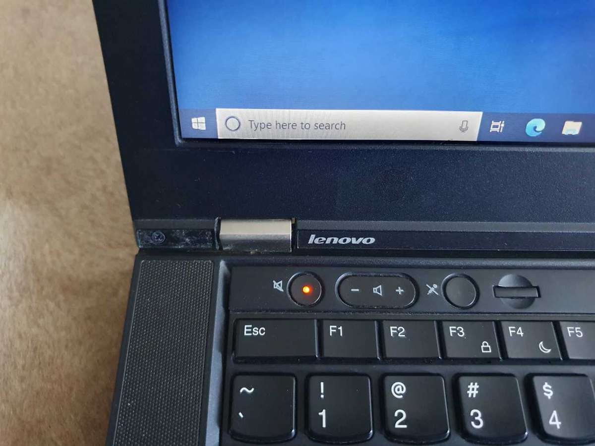 Laptop i5 3320M 6GB RAM 512 GB SSD