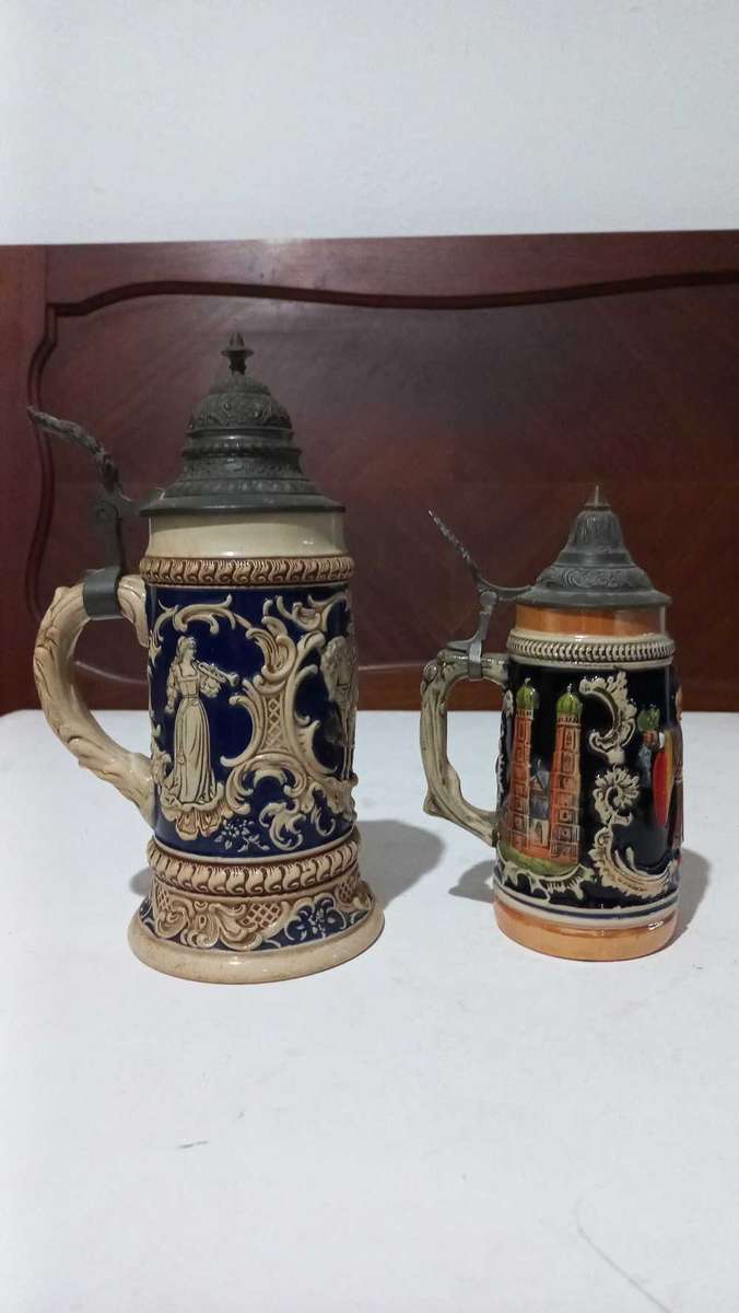 Vintage Oktoberfest German Beer Tankards with hinged lids