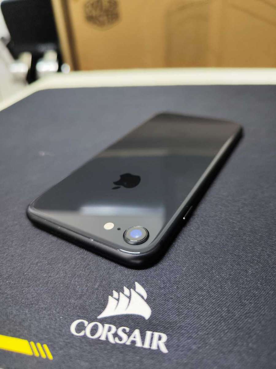 iPhone 8 64GB SPACE GREY 64GB 100% BATTERY HEALTH