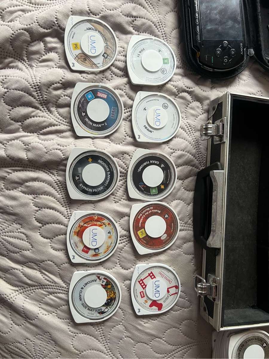 PSP with games