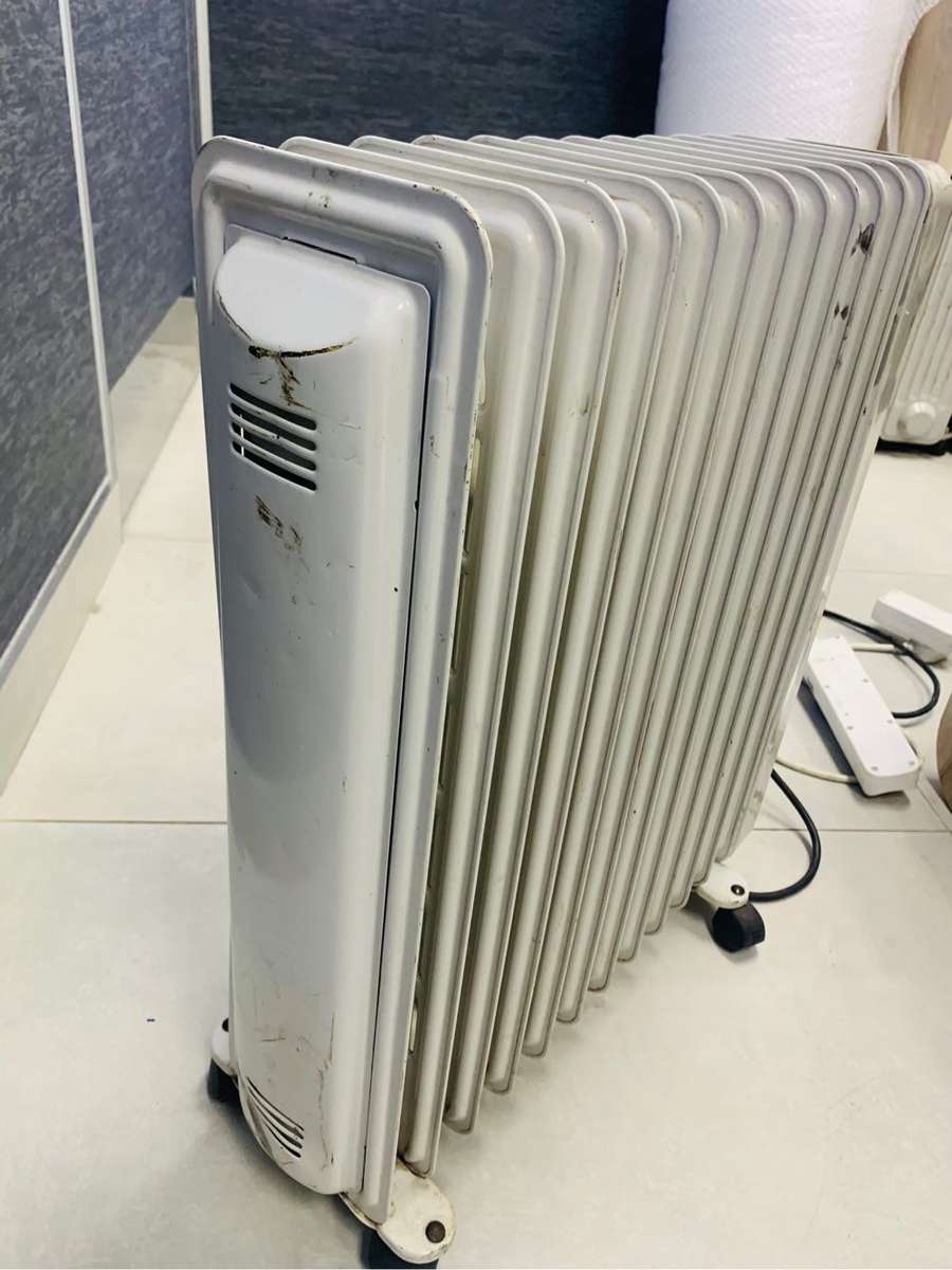 Delonghi  fin oil heater