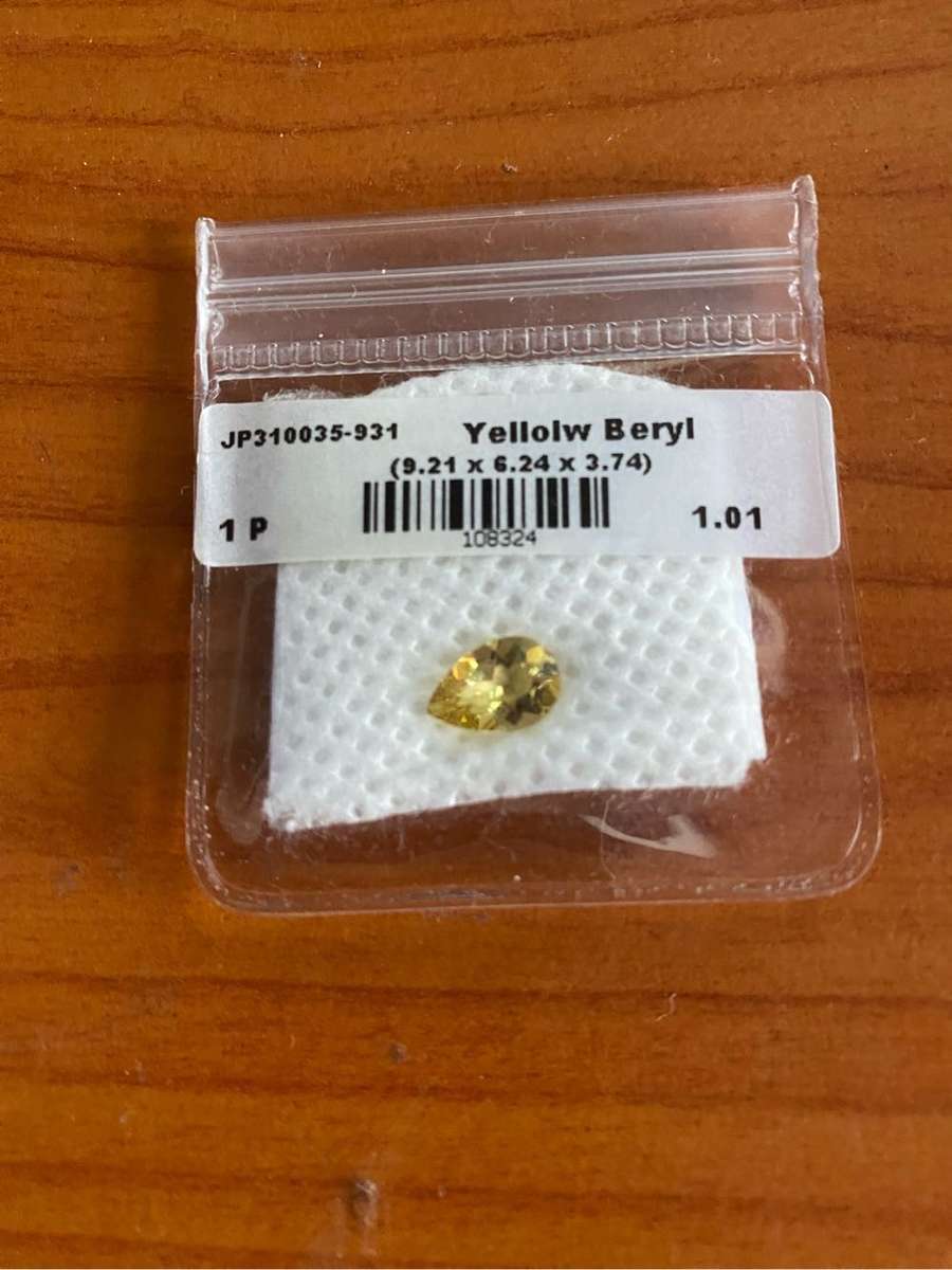 Yellow Beryl 1.01 ct pear