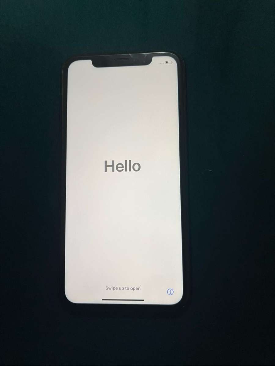 Apple iPhone XR 64GB